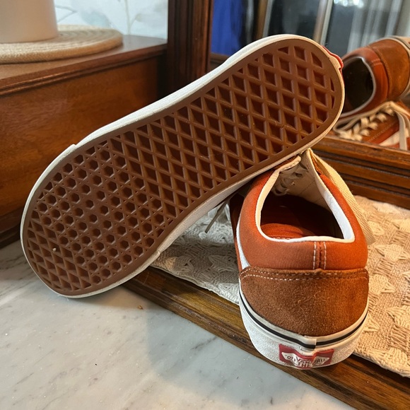 VANS Men's Classic Filmore Decon Sneaker Rust Orange and Men's Size 7.5 - Picture 3 of 6